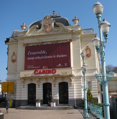 Casino Theater at Chatel-Guyon. Photo GLK.