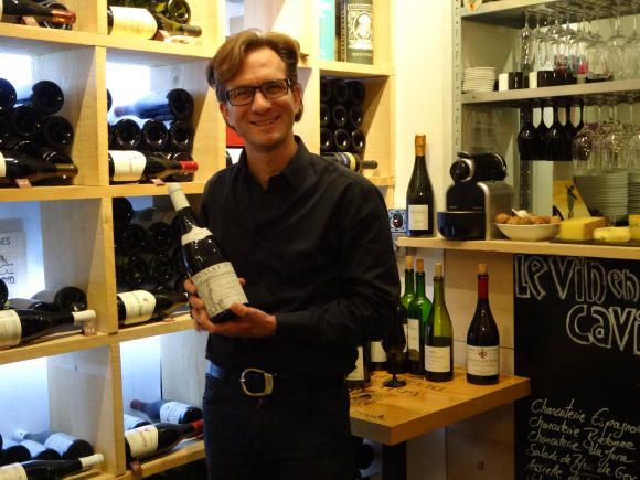 Vincent Martin, co-owner-sommelier of Le Vin en Bouche. Photo GLK.