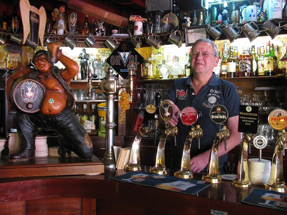 Lionel Passe at Le Roy de la Bière, Sedan. Photo GLK.