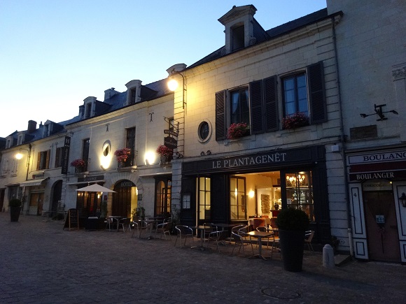 FR8-Fontevraud Hotel La Croix Blanche-GLK