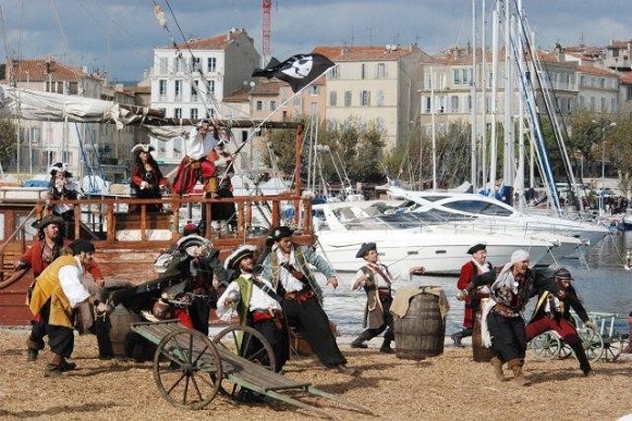 Partying like it’s 1720. Photo OT de La Ciotat.