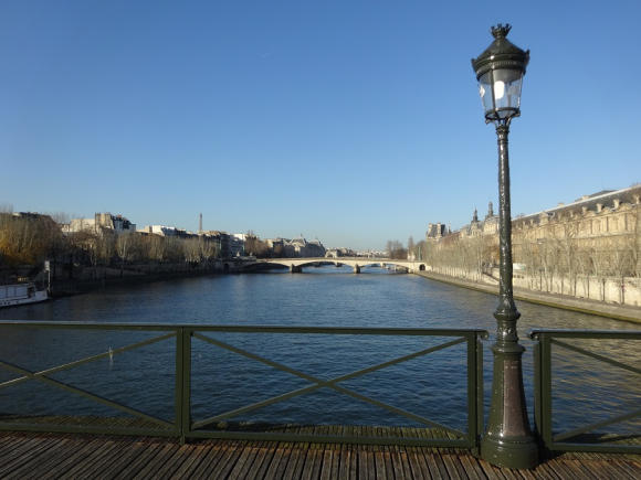 On the Pont des Arts looking west. Photo GLK.