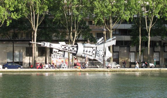 The Leaning Tower of... Paris. Bassin de la Villette. 