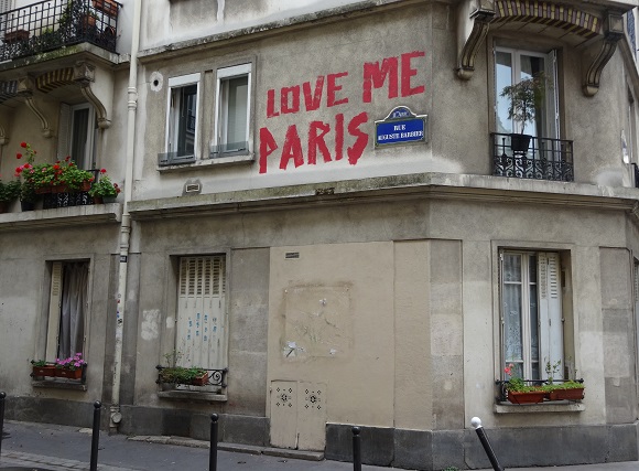 Love Paris / Love Me Paris graffiti, 75011. GLK