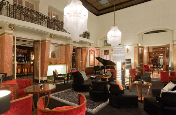 The Lounge of Le Bar, Hotel Lutetia, Paris © Fabrice Rambert