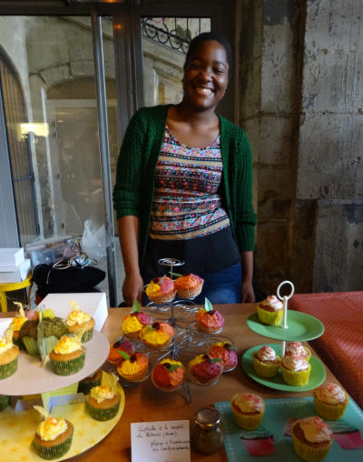 Bérénice Koné, passionate amateur baker, one of the winners at Cupcake Camp Paris 2013 for her ginger cupcake. Photo GLK.