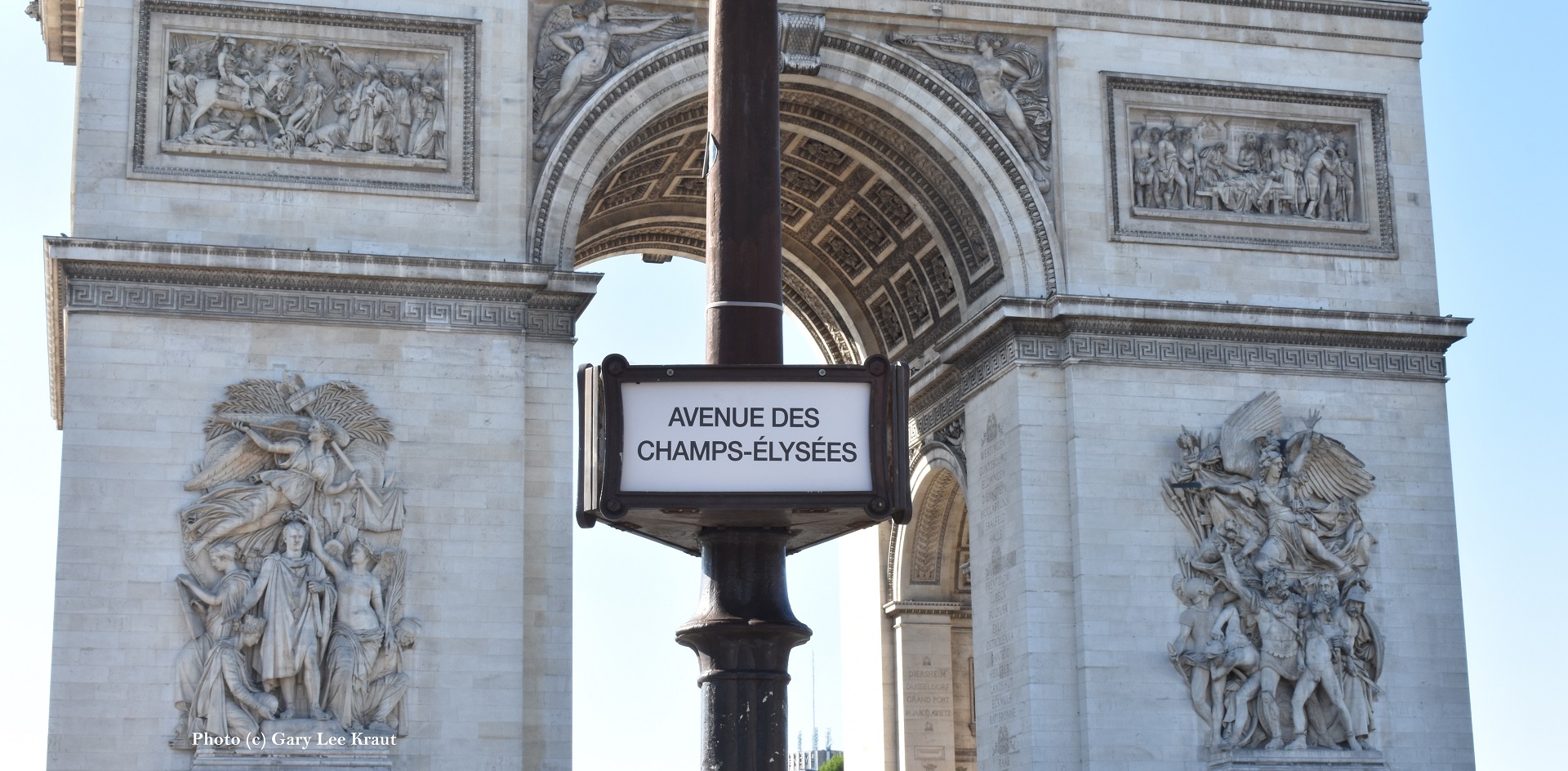 Paris Walking Tour Champs-Elysees from Place de la Concorde to the Arc de Triomphe, GLKraut Voicemap