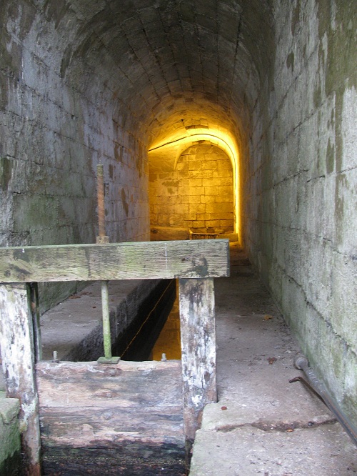 Aqueduct at Chantilly. GLK