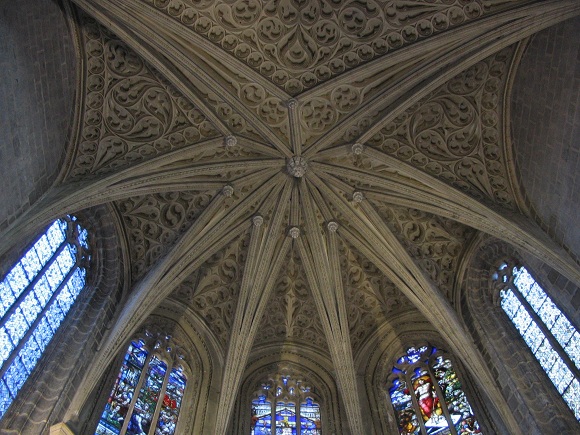 Ceiling of the Sainte Chapelle of the Ducal Castle. Photo GLKraut.