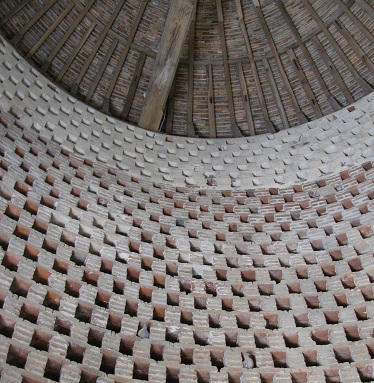 Upper portion of the dovecote at Breteuil. Photo GLK.