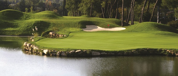 Golf in France - Hole no. 4 at Royal Mougins Golf Resort