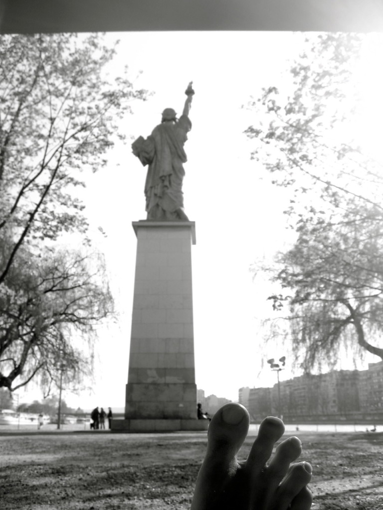 Statue of Liberty Ile aux Cignes. Photo Va-nu-pieds