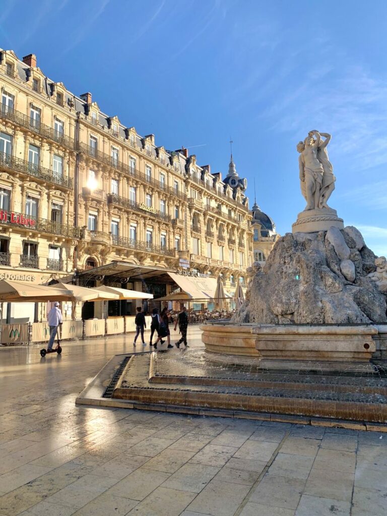 Montpellier, Place de la Comédie. Photo (c) V. Paduano