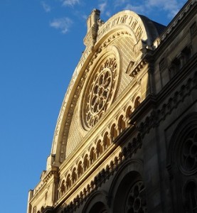 La Grande Synagogue de Paris, 1874, built with financial assistance from heirs to James de Rothschild. Photo GLK.